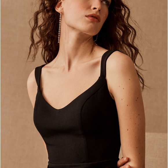 Perfect LBD - Picture 3 of 4